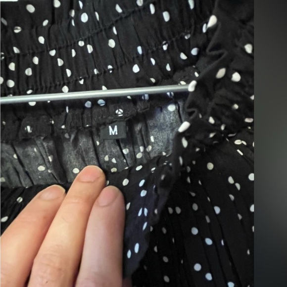 Polka dot pleated maxi skirt- Medium - Picture 5 of 5